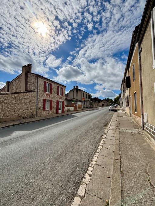 Maison Sarah Barbaste Buitenkant foto
